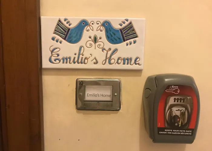 Emilios Triple In Our Cozy And Comfortable Establishment Roma